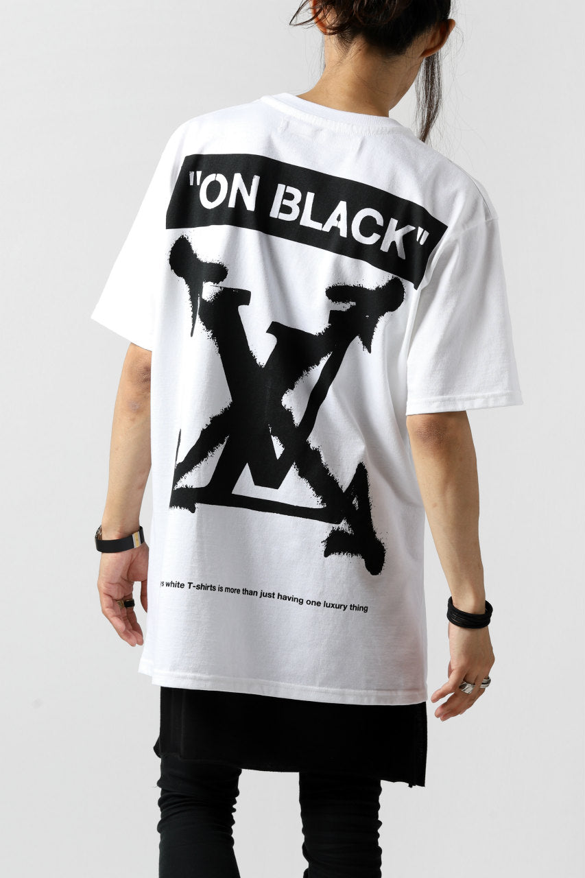 画像をギャラリービューアに読み込む, A.F ARTEFACT x buggy exclusive &quot;ON BLACK&quot; T-SHIRT (WHITE x RED)