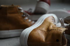 Load image into Gallery viewer, incarnation HIGH CUT LACE UP SNEAKER / HORSE FULL GRAIN (HAND DYED MUSTARD)