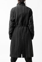 Load image into Gallery viewer, daska x LOOM exclucive long coat / bouclé stripe (CARBON)