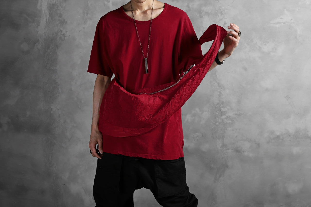 RUNDHOLZ DIP SHORT SLEEVE KNIT SEWN / DYED JERSEY (RED)