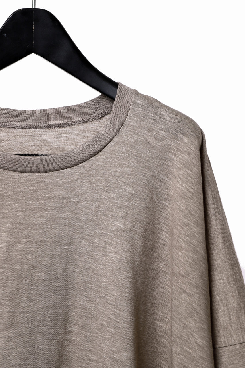 Load image into Gallery viewer, A.F ARTEFACT OVER SIZED DOLMAN TEE / SLAB JERSEY (BEIGE)