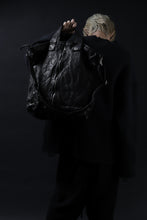 Load image into Gallery viewer, ISAMU KATAYAMA BACKLASH 2WAY ZIP BAG / ITALY SHOULDER OBJECT DYED (BLACK) ※