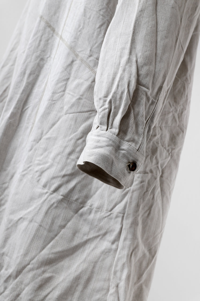 Load image into Gallery viewer, YUTA MATSUOKA long shirt / washed co/li stripe (off white)