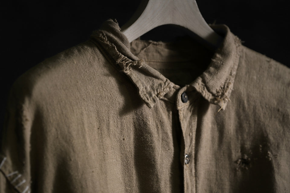 Load image into Gallery viewer, RESURRECTION HANDMADE vintage damage linen work shirt (SAND BEIGE)