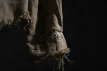 Load image into Gallery viewer, RESURRECTION HANDMADE vintage damage linen work shirt (SAND BEIGE)