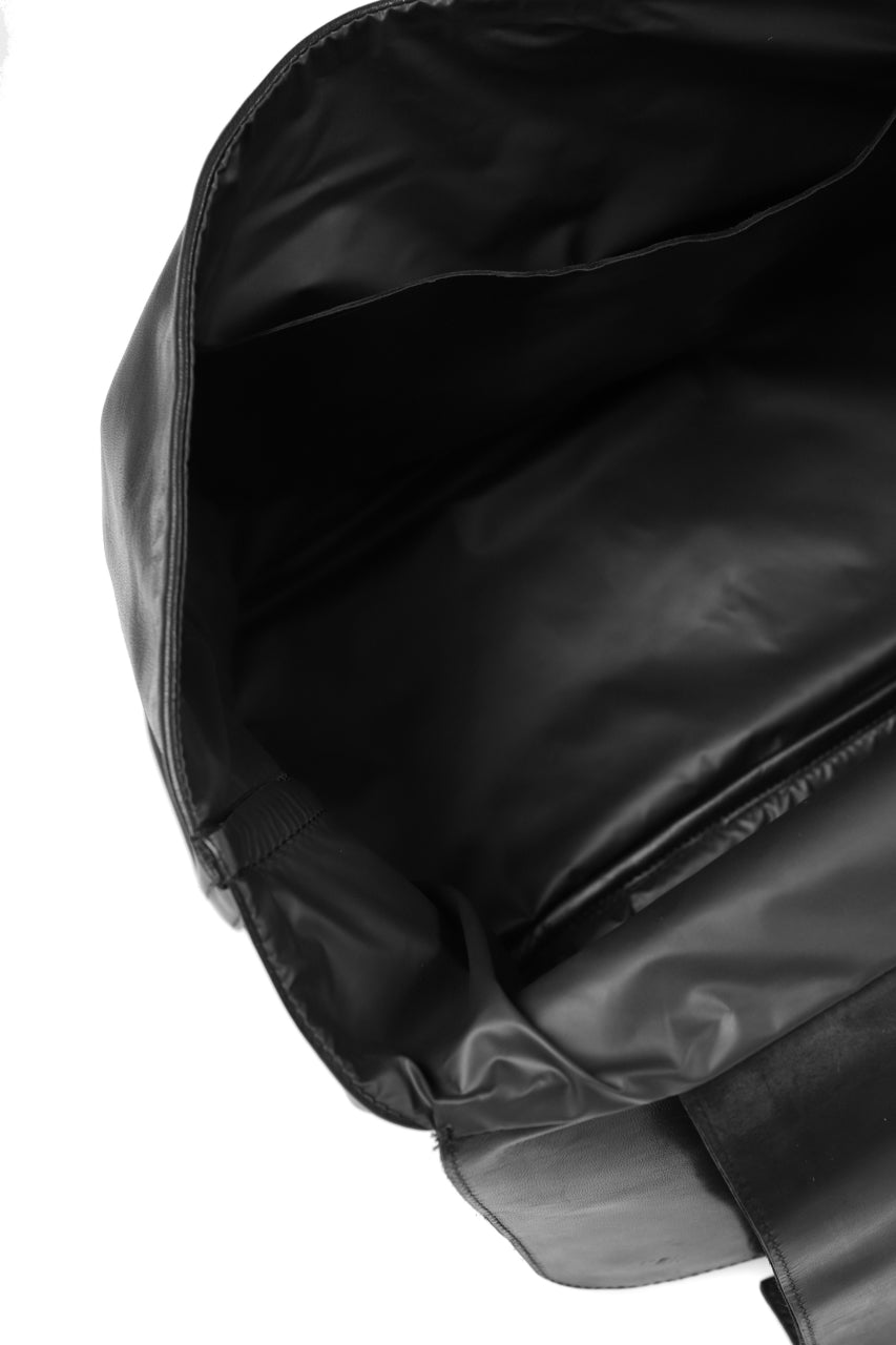 ierib ONE SHOULDER BOSTON BAG / smooth horse leather (BLACK)