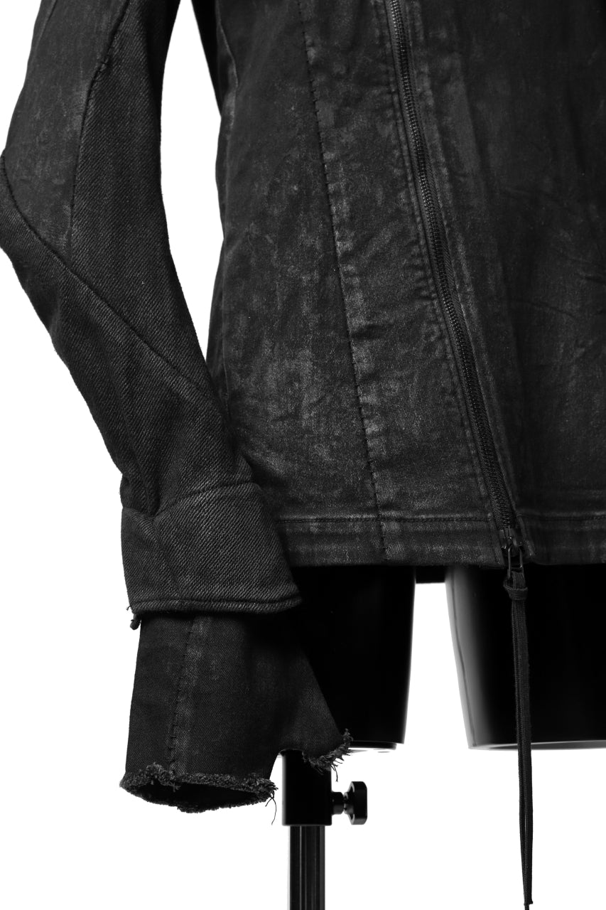 Load image into Gallery viewer, A.F ARTEFACT HOODIE BIAS ZIP BLOUSON / SWITCH DENIM FABRIC (COATED BLACK)