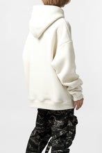 画像をギャラリービューアに読み込む, A.F ARTEFACT &quot;FLUFFY&quot; EMBROIDERED HOODIE / BomberFLEECE (IVORY)