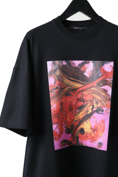 Load image into Gallery viewer, ALMOSTBLACK OVERSIZED PRINT T-SHIRT (BLACK)