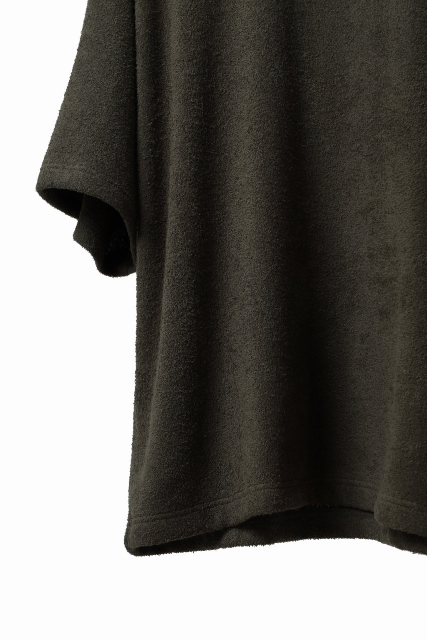 Load image into Gallery viewer, DEFORMATER.® OVER SIZED TOPS / DOUBLE SIDED SOFT PILE (KHAKI)