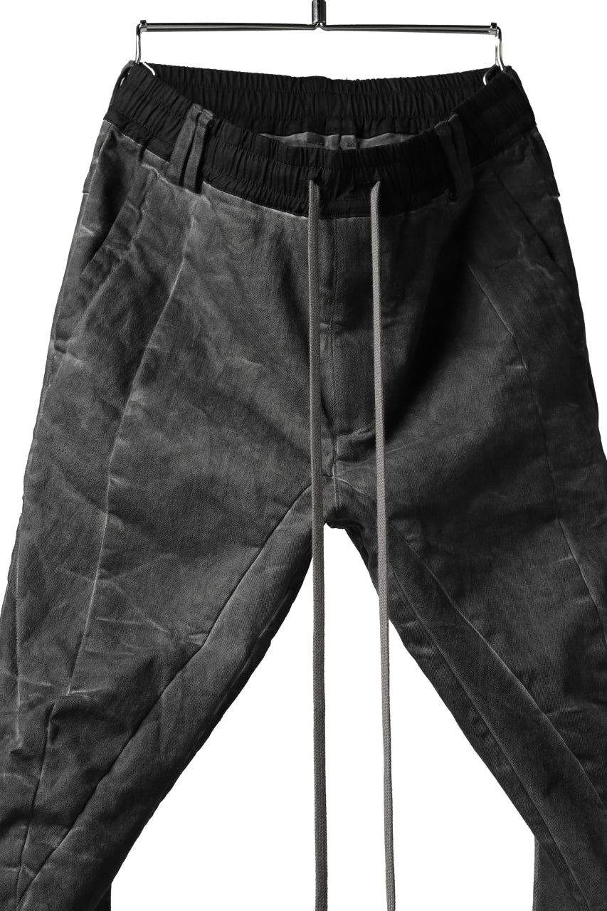 A.F ARTEFACT ANATOMICAL FITTED LONG PANTS / COLD DYED STRETCH DENIM (GREY)