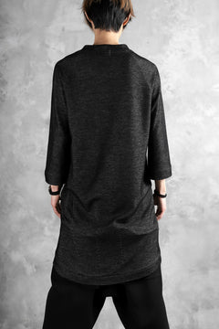 画像をギャラリービューアに読み込む, SOSNOVSKA exclusive DOUBLE JERSEY TOPS with PATCH DETAIL (BLACK x GREY)