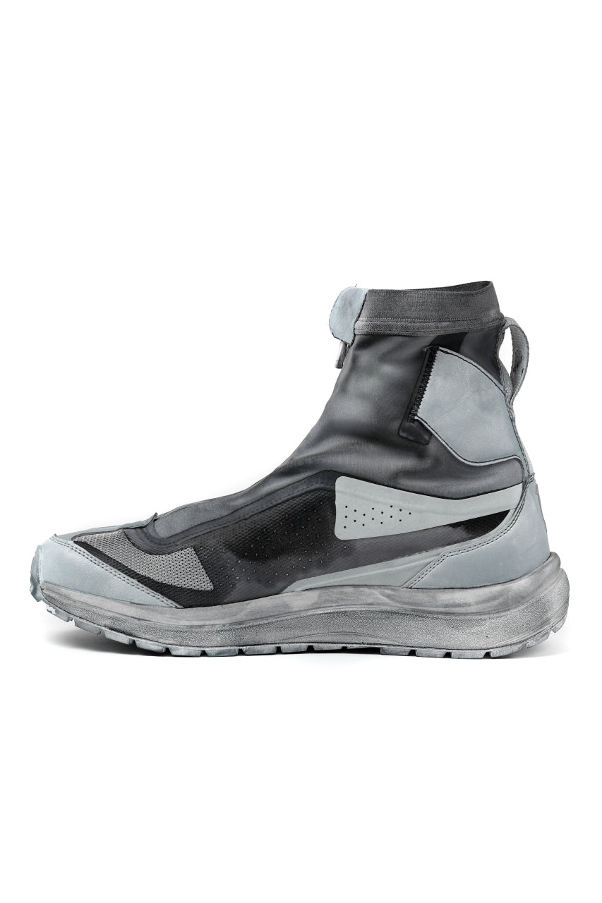 11 BY BORIS BIDJAN SABERI x SALOMON "BAMBA 2 HIGH" (OBJECT DYED LIGHT GREY)