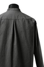 Load image into Gallery viewer, ierib deep slits long shirt / boiled waxy cotton (GREY)