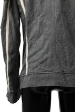 Load image into Gallery viewer, incarnation HIGH NECK BIAS ZIP BLOUSON MB-1 / CANVAS + HORSE LEATHER (GREY)