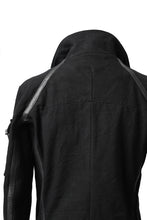 Load image into Gallery viewer, incarnation HIGH NECK BIAS ZIP BLOUSON MB-1 / CANVAS + HORSE LEATHER (BLACK)