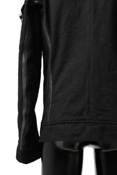 Load image into Gallery viewer, incarnation HIGH NECK BIAS ZIP BLOUSON MB-1 / CANVAS + HORSE LEATHER (BLACK)