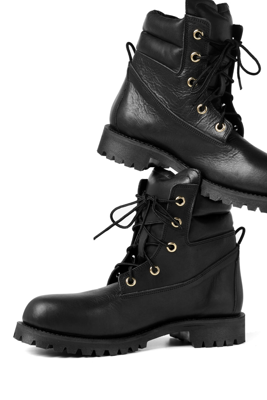 Load image into Gallery viewer, Portaille exclusive LEX-W20 TREK Laced Boots / VACCHETTA SMOOTH (BLACK / GOLD EYELET)