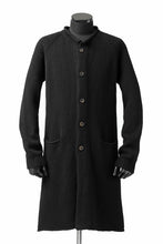 Load image into Gallery viewer, forme d&#39;expression Buttoned Up Knitted Coat (Black)