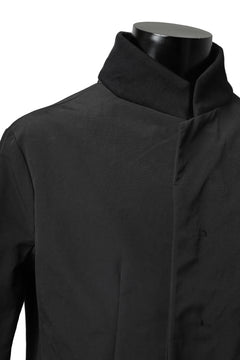 Load image into Gallery viewer, LEMURIA SEMI DOUBLE BREATHTED LONG JACKET / SALT SHRINKAGE GRUNGE CLOTH (BLACK)