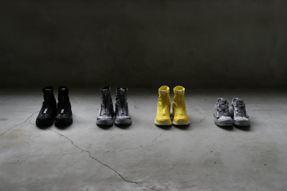 Load image into Gallery viewer, 11 BY BORIS BIDJAN SABERI x SALOMON &quot;BAMBA 2 HIGH&quot; (OBJECT DYED LIGHT GREY)