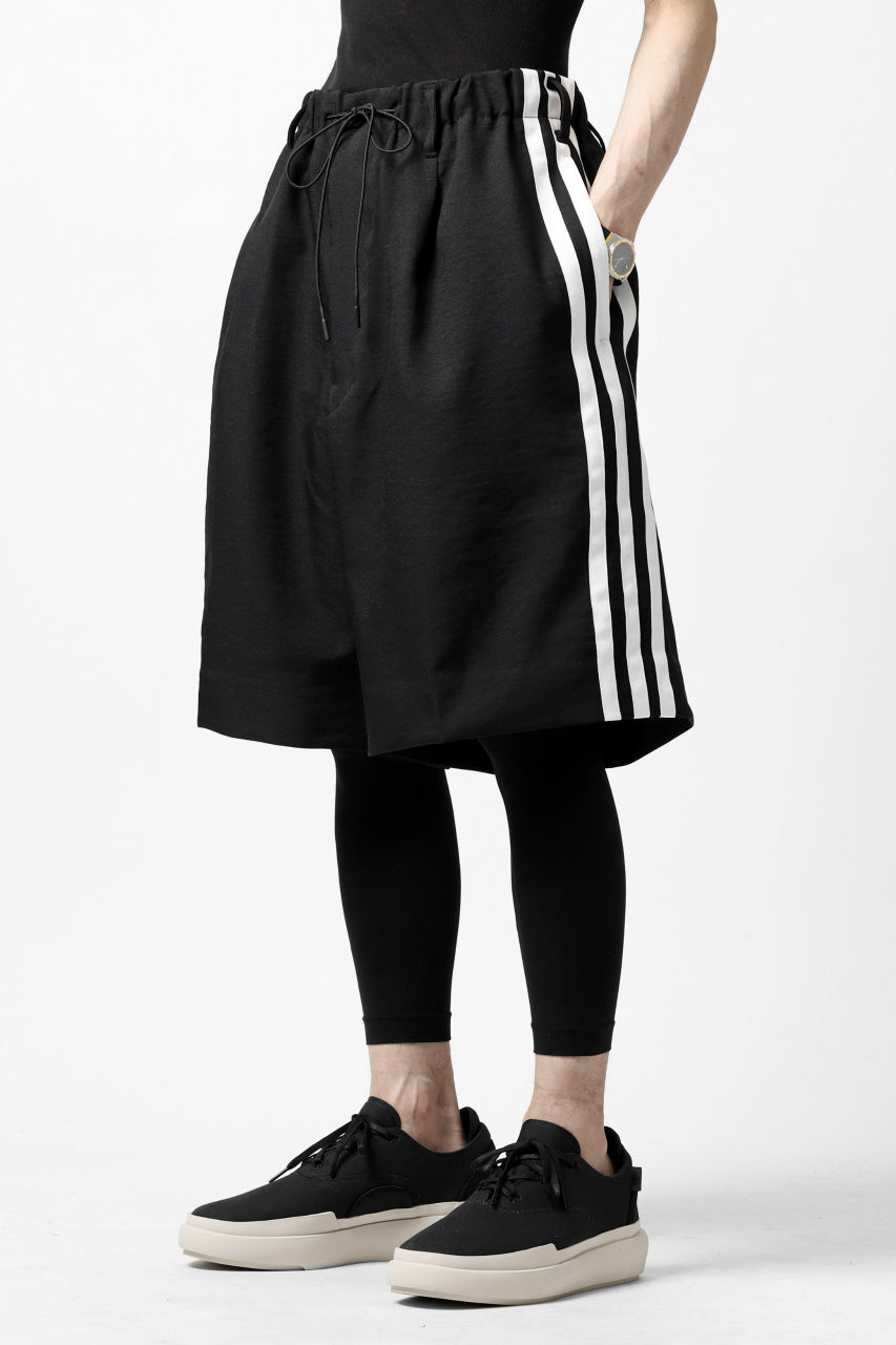 Y-3 Yohji Yamamoto ELEGANT THREE STRIPES TAILOR-SHORTS (BLACK)