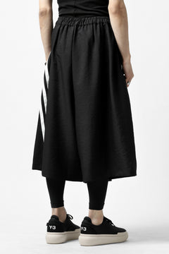 画像をギャラリービューアに読み込む, Y-3 Yohji Yamamoto ELEGANT THREE STRIPES SARROUEL-SHORTS (BLACK)