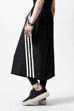 画像をギャラリービューアに読み込む, Y-3 Yohji Yamamoto ELEGANT THREE STRIPES SARROUEL-SHORTS (BLACK)