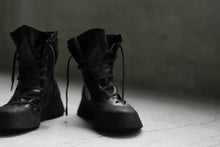 Load image into Gallery viewer, LEON EMANUEL BLANCK DISTORTION FEATHER WEIGHT HIGH TOP SNEAK BOOTS / GUIDI HORSE LEATHER (BLACK)
