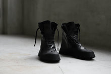 Load image into Gallery viewer, LEON EMANUEL BLANCK DISTORTION FEATHER WEIGHT HIGH TOP SNEAK BOOTS / GUIDI HORSE LEATHER (BLACK)