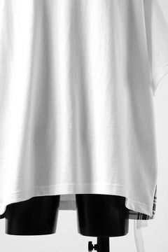 Load image into Gallery viewer, FACETASM BUCKLE BELT CHECK TOPS (WHITE)