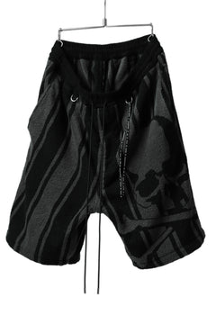 画像をギャラリービューアに読み込む, mastermind JAPAN STRIPED SHORT PANTS / PILE JERSEY (BLACK x GREY)