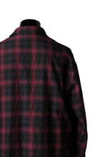 画像をギャラリービューアに読み込む, A.F ARTEFACT &quot;OMBRE&quot; LAYERED LONG CHECK SHIRT (BLACK x RED)