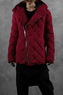 Load image into Gallery viewer, ISAMU KATAYAMA BACKLASH HOODED DOWN JACKET / [REVERSE KANGAROO LEATHER / POLISH WHITE GOOSE] (RED)