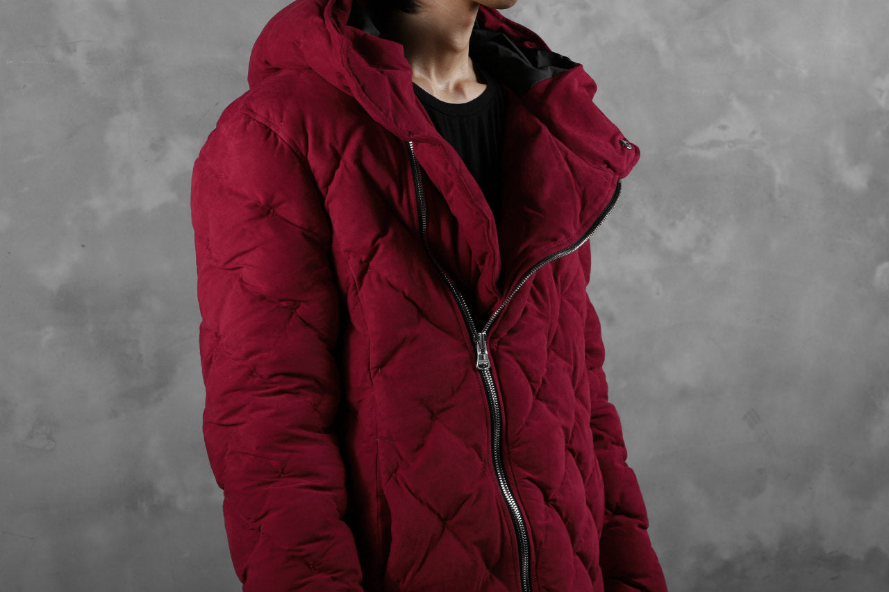 ISAMU KATAYAMA BACKLASH HOODED DOWN JACKET / [REVERSE KANGAROO LEATHER / POLISH WHITE GOOSE] (RED)