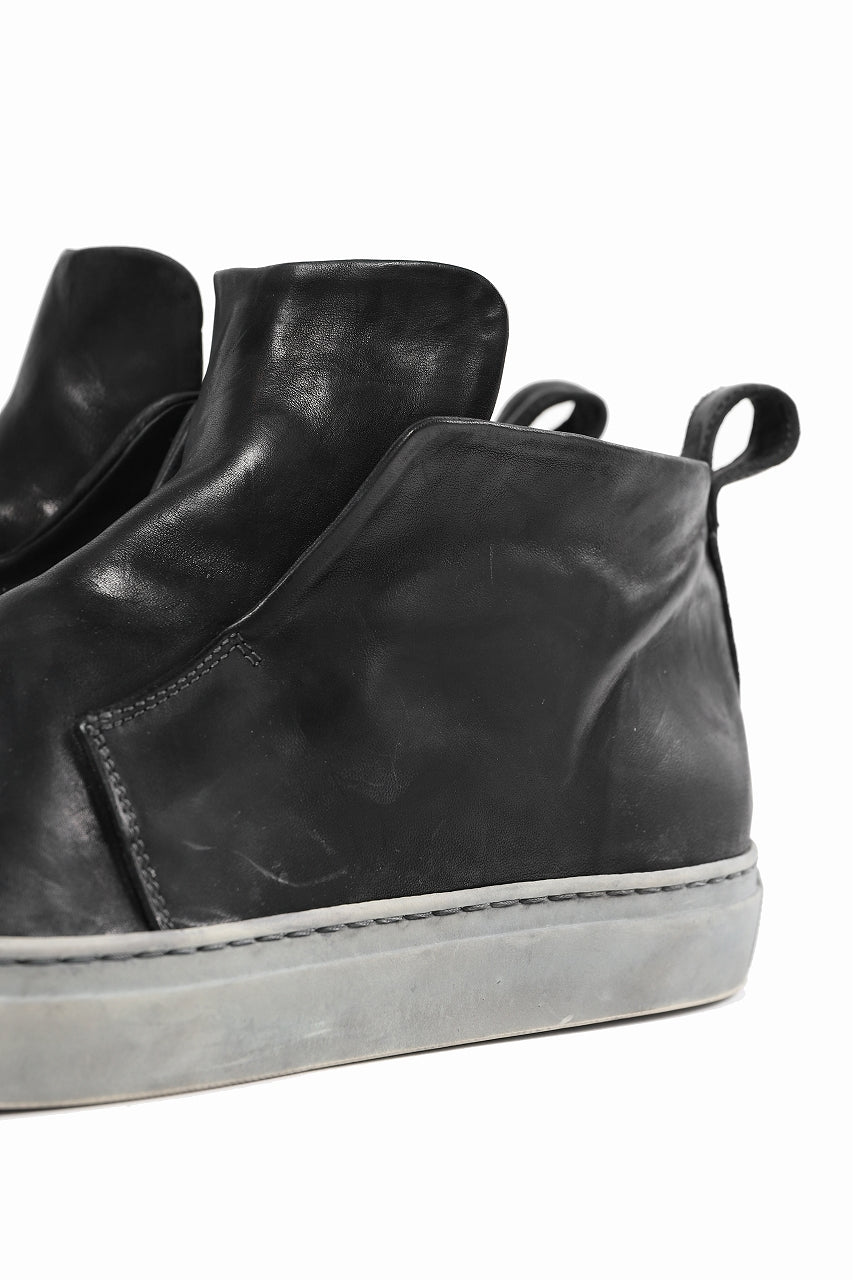 incarnation exclusive HIDDEN LACED SNEAKER / HORSE FULL GRAIN (PIECE DYED BLACK x WHITE)