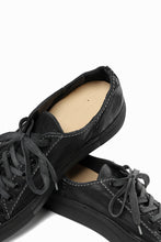 Load image into Gallery viewer, incarnation exclusive LOW CUT LACE UP SNEAKER / HORSE FULL GRAIN (PIECE DYED BLACK)