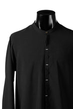 Load image into Gallery viewer, ierib deep slit long shirt / pure luster linen (BLACK)