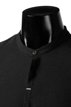 Load image into Gallery viewer, ierib deep slit long shirt / pure luster linen (BLACK)