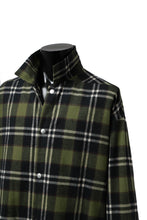 Load image into Gallery viewer, A.F ARTEFACT OVERSIZED CHECK SHIRT (KHAKI)