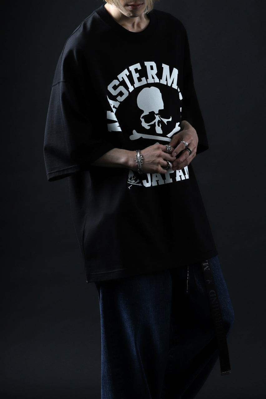 mastermind JAPAN LOGO DETAIL BOXYFIT T-SHIRT (BLACK)