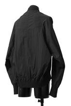 Load image into Gallery viewer, A.F ARTEFACT MA-1 BLOUSON / LIGHT WEIGHT NYLON (ALL BLACK)