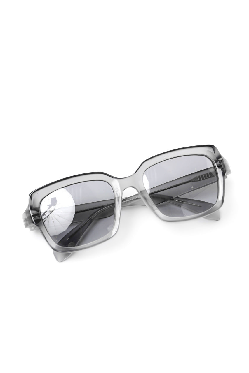 A.F ARTEFACT x FACTORY900 RETRO RF-130 SUNGLASS (CLEAR x GREY)