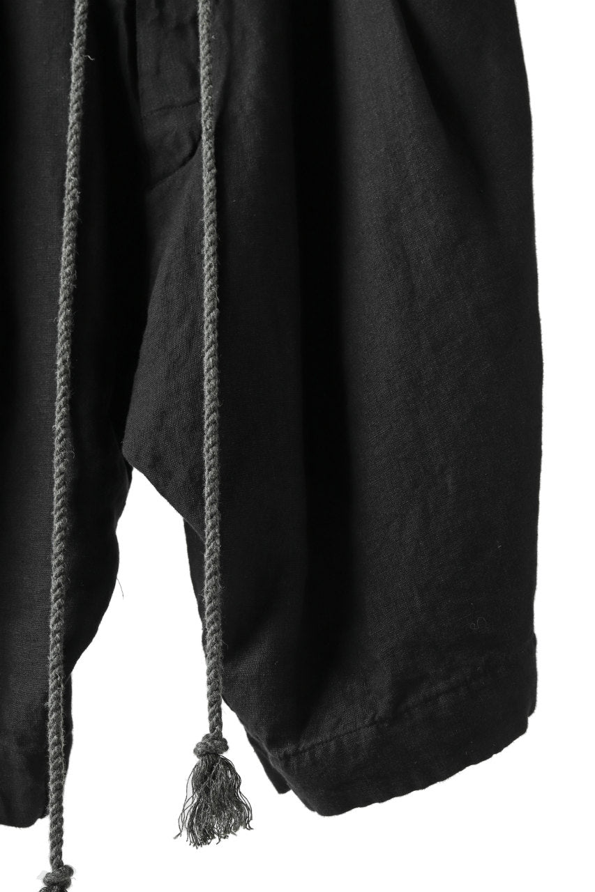 _vital tucked volume short pants / linen washer (BLACK)