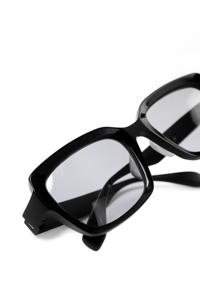 Load image into Gallery viewer, A.F ARTEFACT x FACTORY900 RETRO RF-130 SUNGLASS (BLACK x GREY)