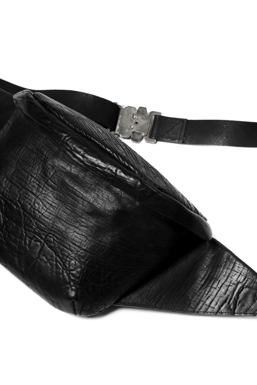 ierib exclusive waist body bag / waxy JP culatta (BLACK)
