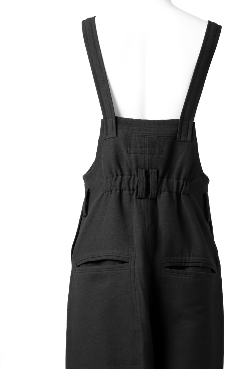 SOSNOVSKA SECRET COVER OVERALL (BLACK)