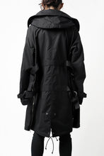 画像をギャラリービューアに読み込む, KLASICA WATER FALL MODS COAT / Ventile® UK L24 (BLACK)