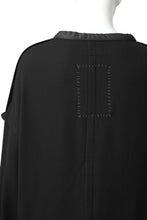 Load image into Gallery viewer, SOSNOVSKA COLLAPSED PLANK SHIRT-PULLOVER (BLACK)