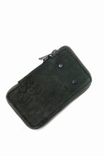 Load image into Gallery viewer, Portaille &quot;Limited Made&quot; ZIP KEY CASE / REVERSED CULATTA (DARK GREEN)